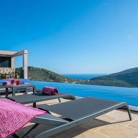 Escobar Villa *
