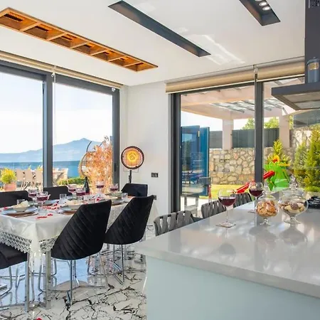Escobar Kaş